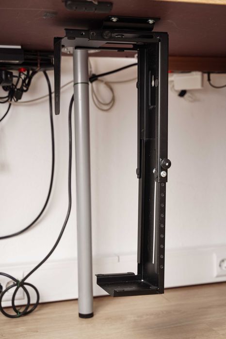 Suporte de Mesa Ewent EW1293 Ajustável para Computador