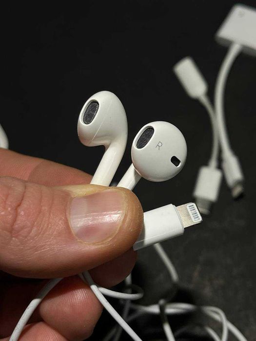 Навушники Apple Earpods гарнітура\перехідники