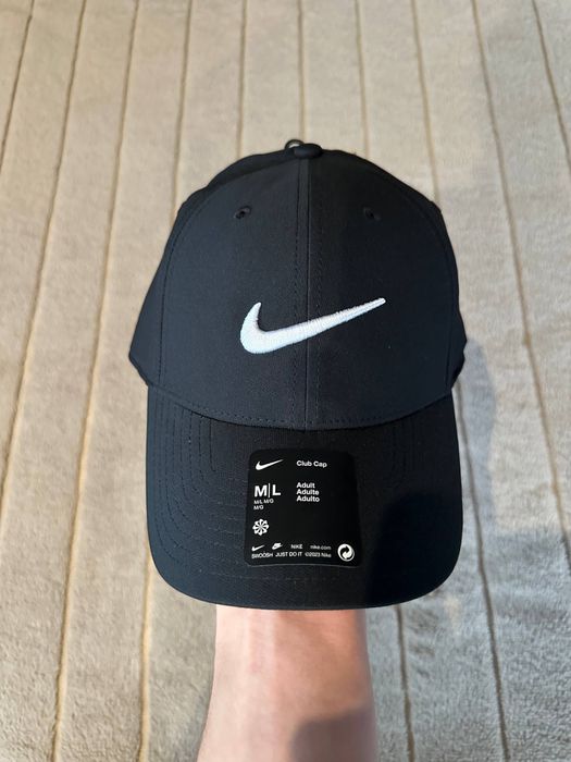 Оригінальна кепка Nike
