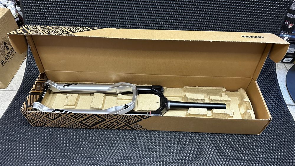 Вилка RockShox Pike Ultimate Charger 2.1 RC2 - Crown 27.5