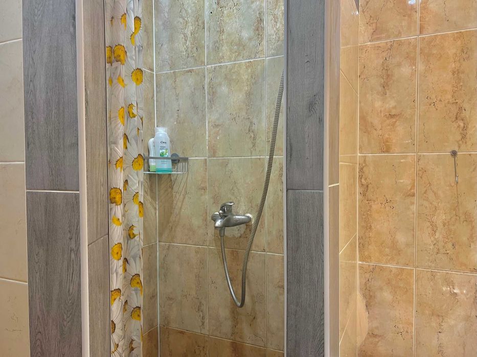 Хостел/общежитие/мини-отель/комната метро Печерск! Центр