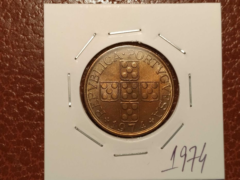A826 moeda de 1 escudo de 1974 em bronze - Portugal