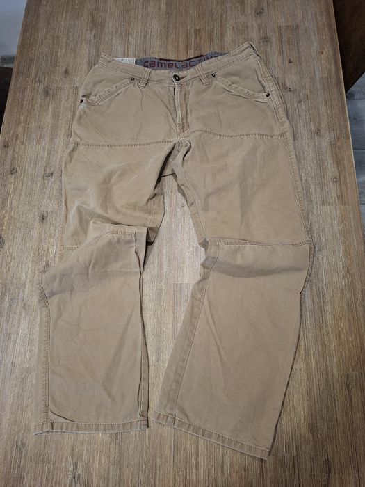 25-O/26 Spodnie bawełniane  Camel Active