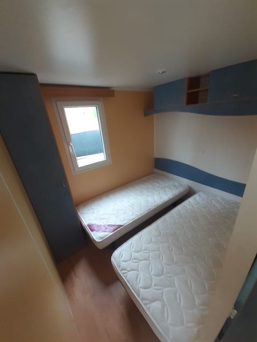 Casa Mobilon como nova com 3 quartos casa de banho ja sem a divisoria