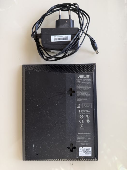 Router Asus RT-N14U