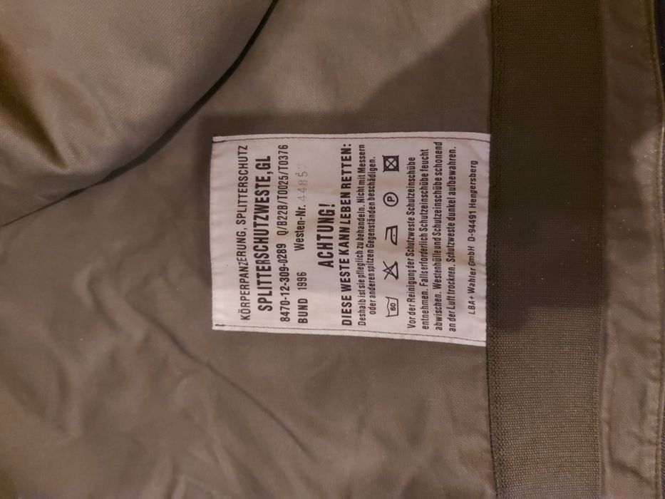 Військовий жилет стан відмінний