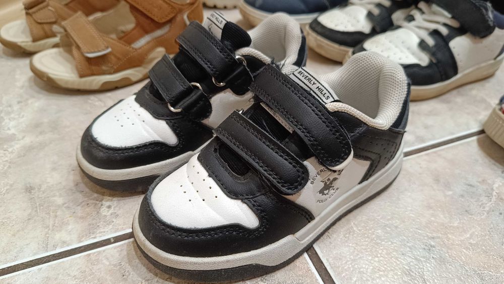 Buty 26 chłopięce paka mix