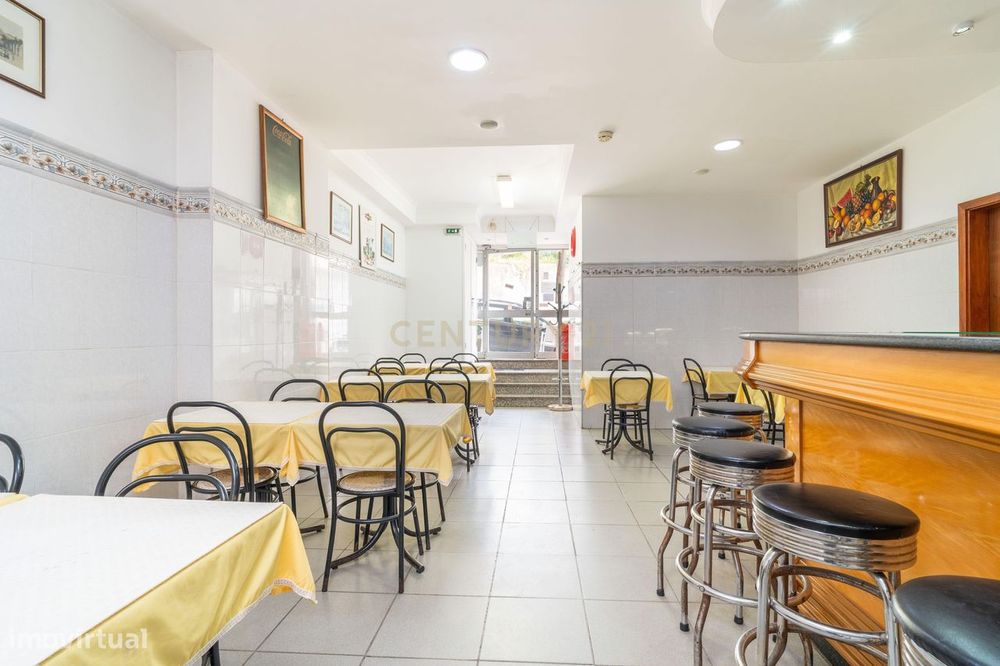 Trespasse de Snack Bar com Esplanada - Loios, Coimbra