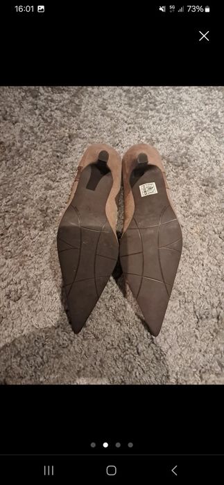Sapato fechado castanho novo preto praticamente novo