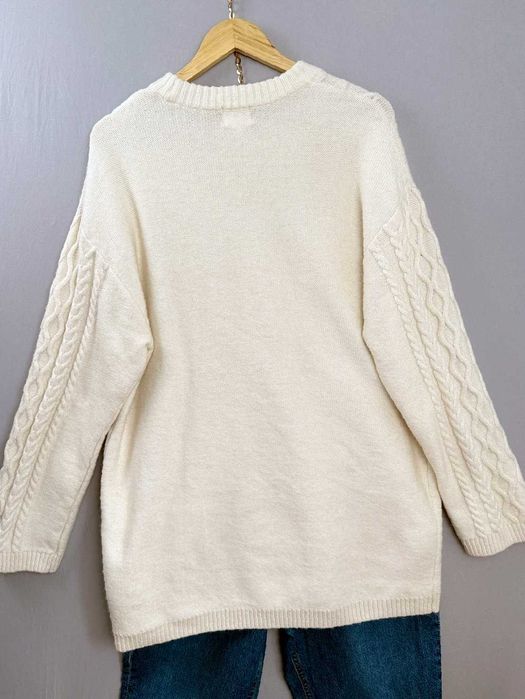 Sweter kremowy warkoczowy długi luźny oversize