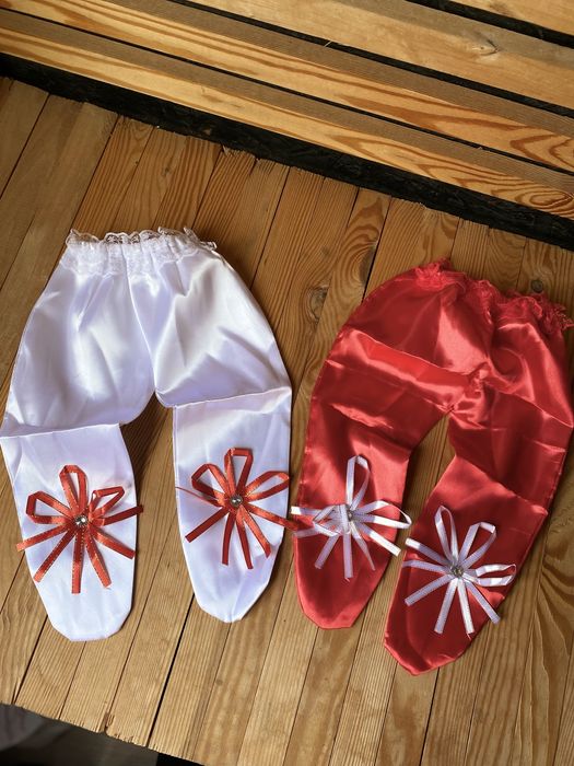 Повзунки весільні декоративні.