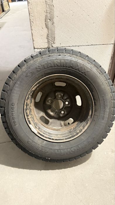 Диски з зимовою резиною на Hundai H100