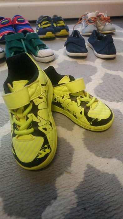 Buty adidas orholite rozm 21