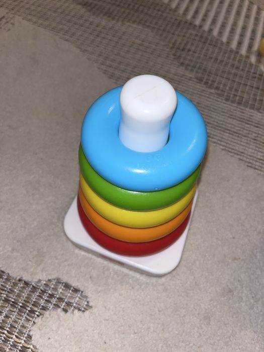 Fisher-Price Eko Piramidka z kółek