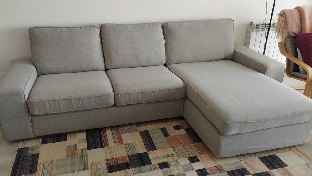 Sofá 3 lugares KIVIK c/chaise longue, Tibbleby bege/cinzento