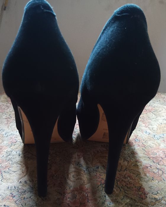 Czarne szpilki TopShop