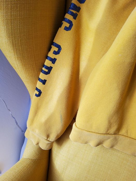 Żółta  bluza z kapturem dziewczęca, r.152 C&A