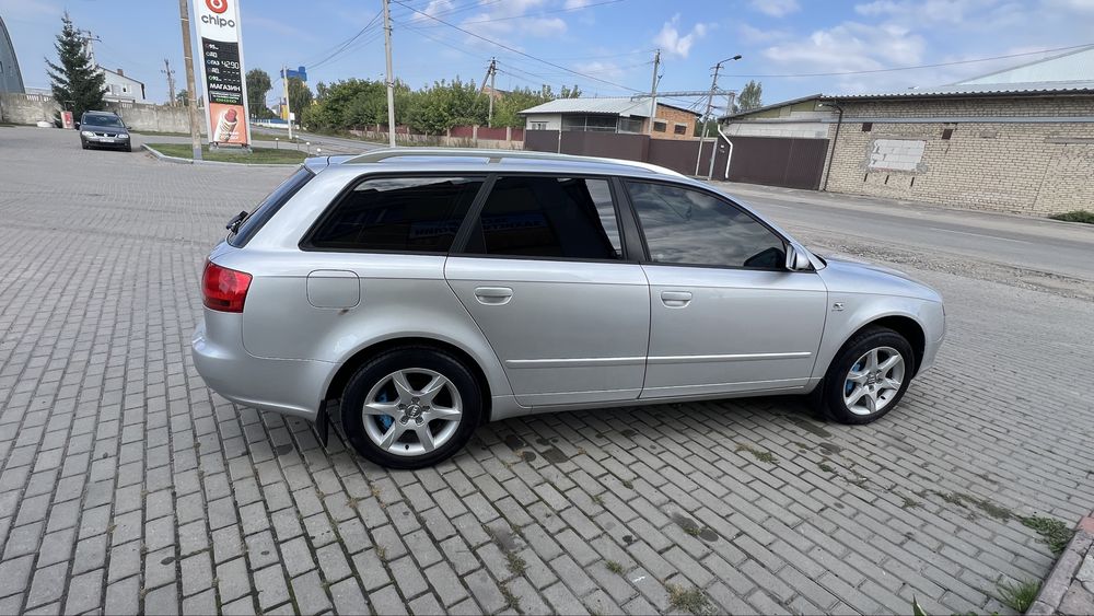 Продам AUDI  A4 B7