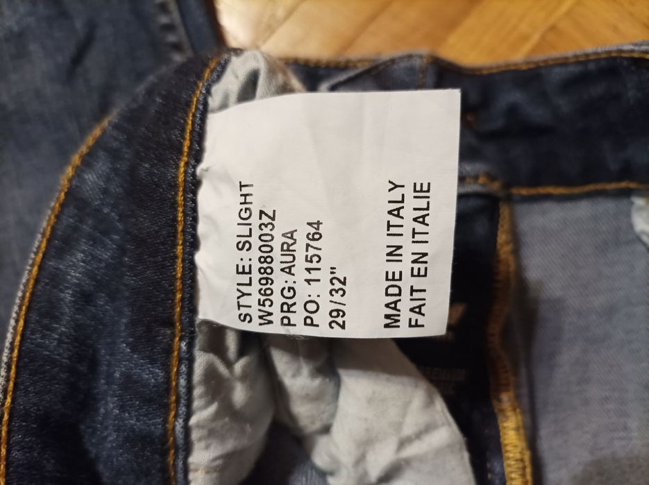 Spodnie jeansowe damskie Tiger of Sweden Slight