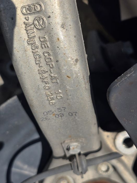 Zwrotnica prawa lewa Audi A6 C6 2.7 3.0 tdi