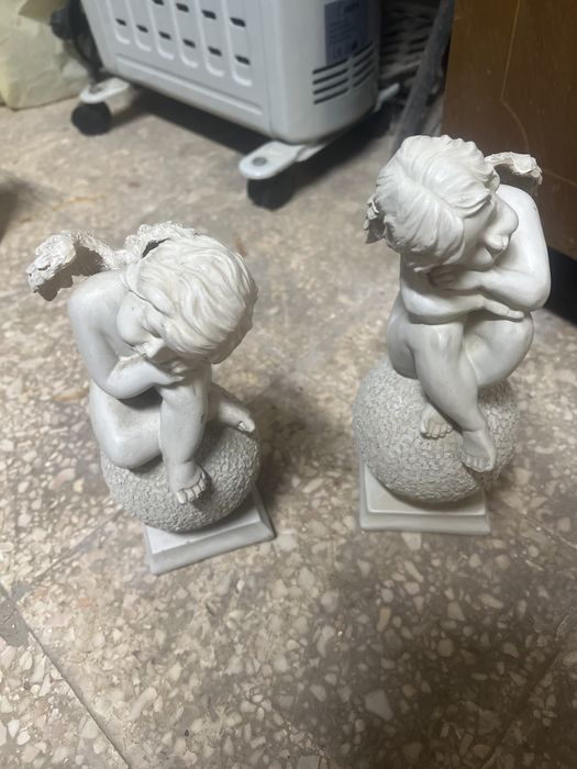 Anjinhos de decoracao  em bom estado