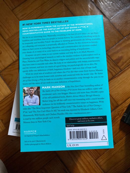 Livro Everything Is F*cked de Mark Manson