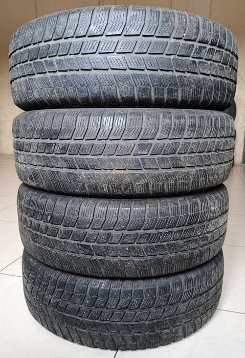 Комплект шин б/у 225/65R17 102H Barum Polaris 3