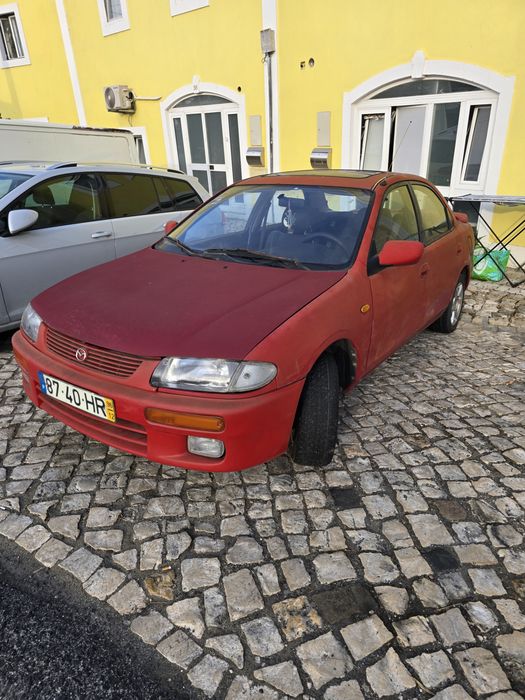 Mazda 323