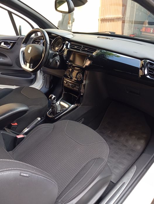 Citroën DS3 1.6 HDi ano 2012