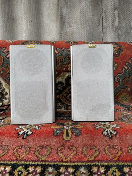 Колонки. В гарному стані