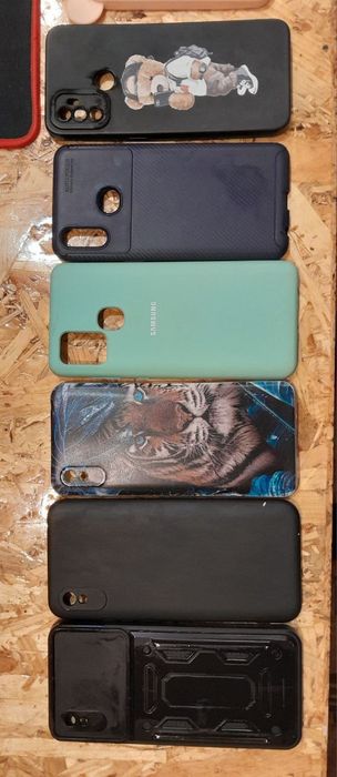 Чехлы для Redmi,Samsung,IPhone.