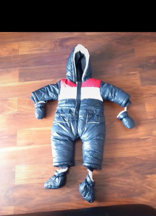 Kombinezon zimowy niemowlęcy