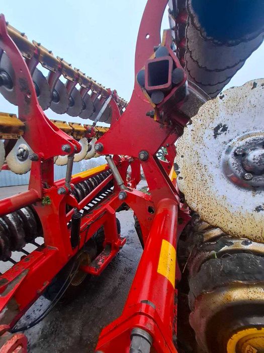 Дискова борона Vaderstad Carrier 820