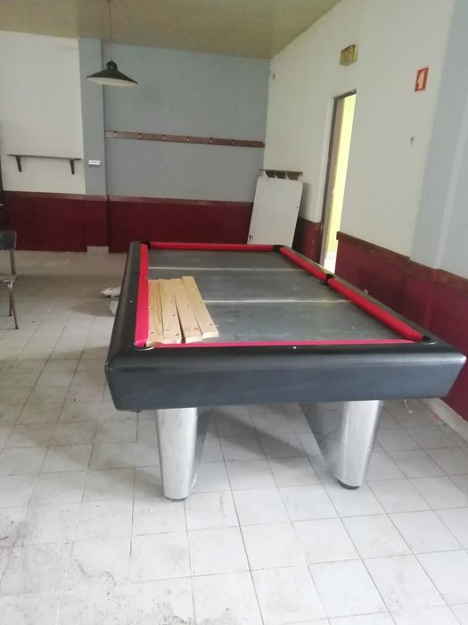 Mesa de Bilhar estilo moderno inox