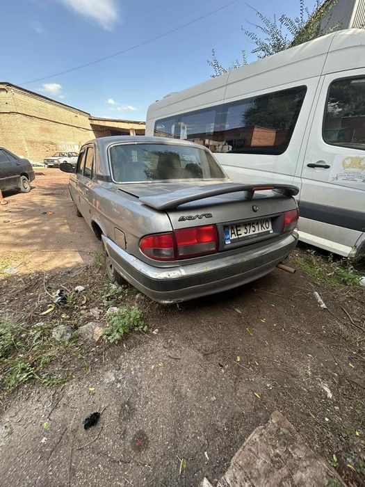 Разбираю Волгу 31105