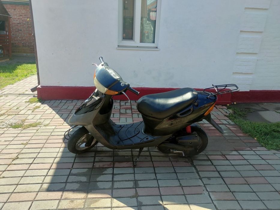 Suzuki let's 2 old