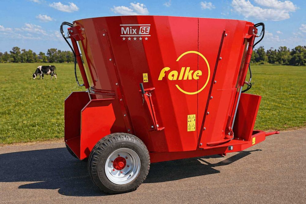 FALKE MIX 6E wóz paszowy paszowóz do niskich obór TYLKO 2,15 m do 40 krów