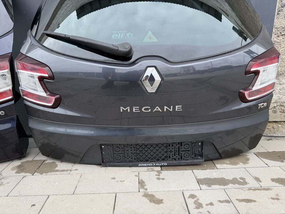 Крышка багажника ляда Renaut Megane 3