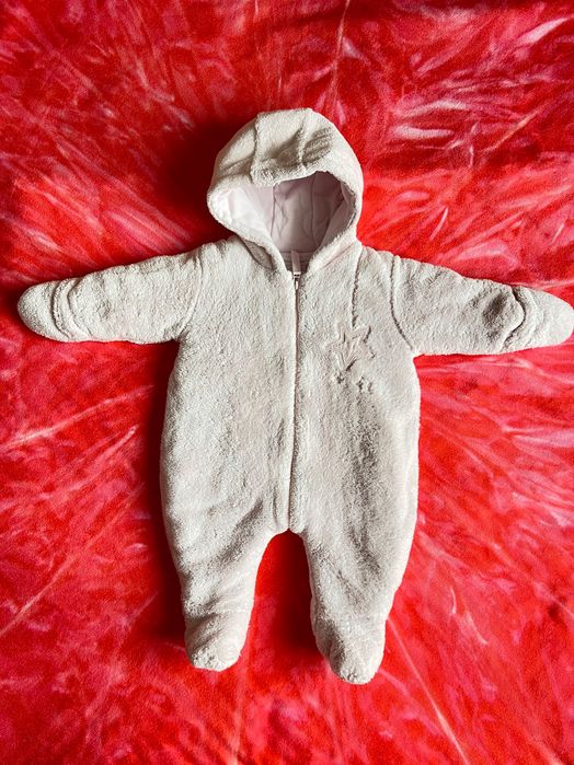 Комбінезон-шубка на 0-3m, 4-6m. 62 см та 68 см.