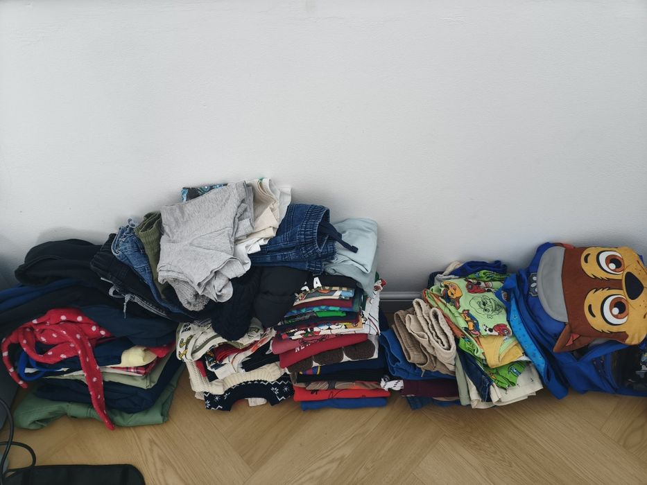Zestaw ubrań dla dziecka roz. 116