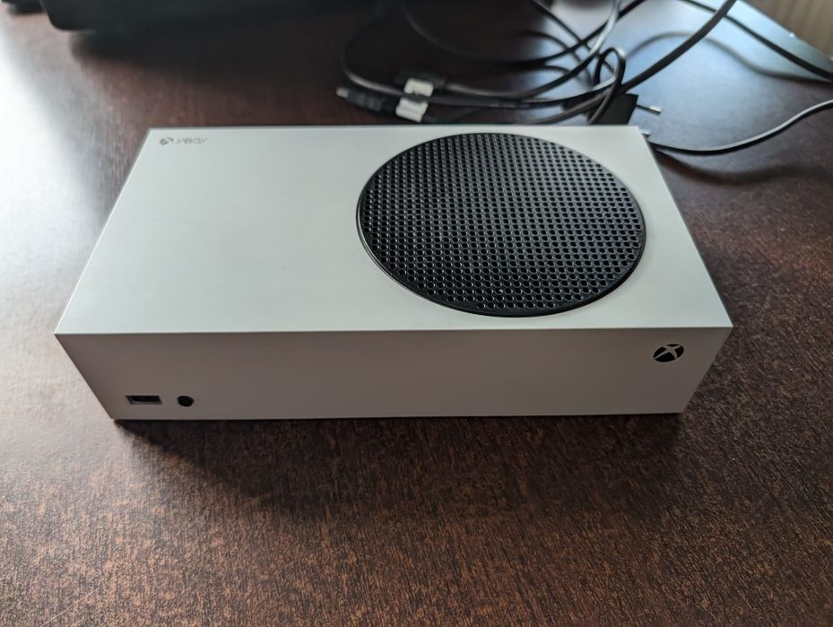 Xbox Series S BEZ PADA