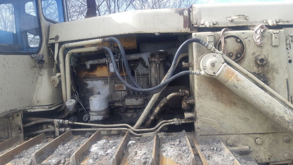 Продається бульдозер з документами