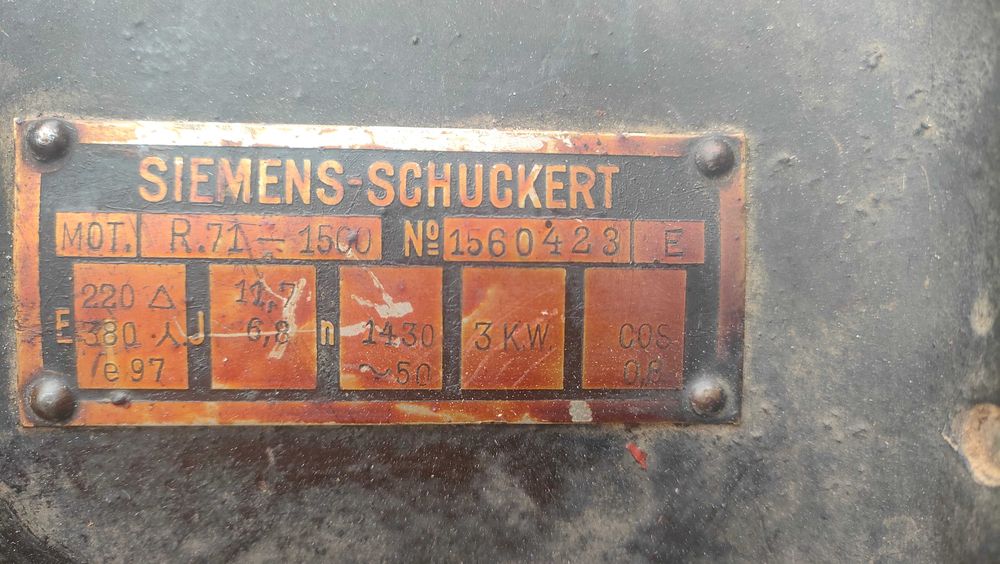 silnik elektryczny 3KW zabytkowy