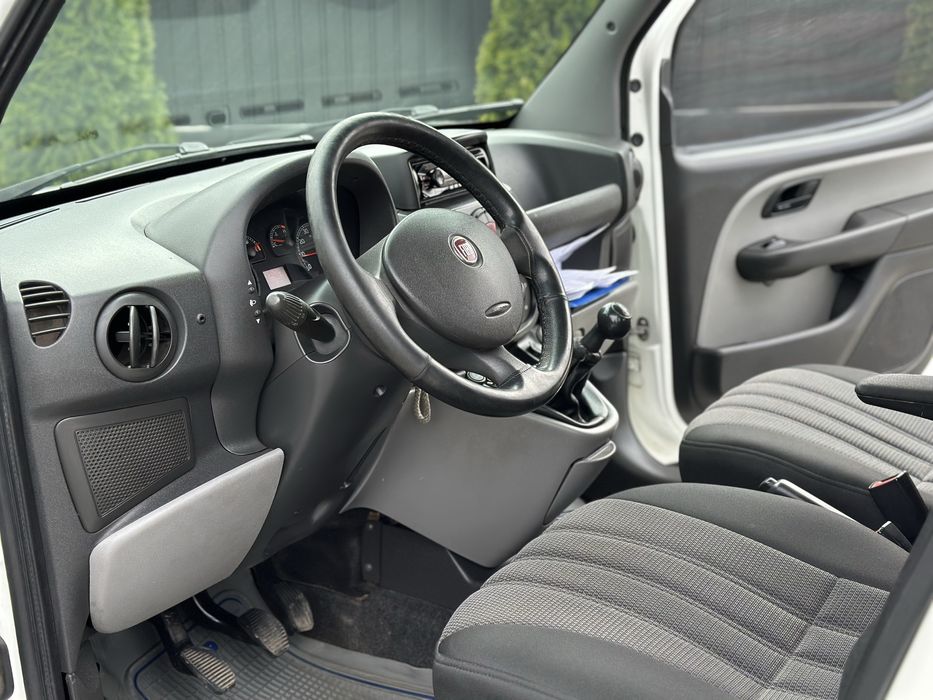 Продам Fiat Doblo 2008