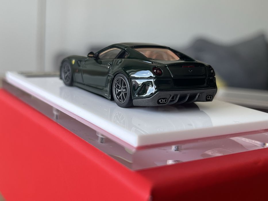 ミニカー dmh 1/64 599GTO DMH 1:64 Ferrari 599 GTO z żywicy Tychy • OLX.pl