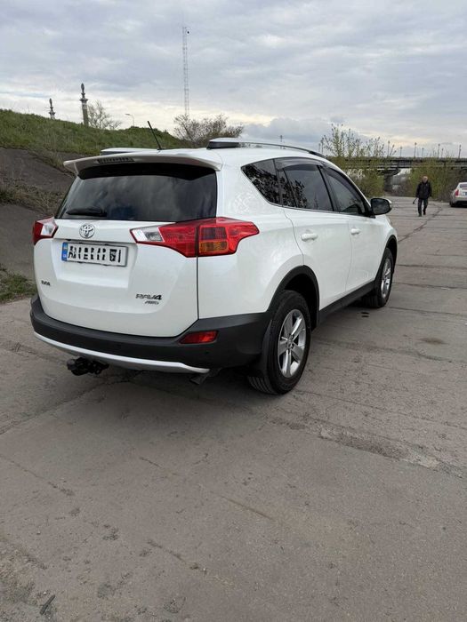 Toyota RAV4 2015 IV покоління (FL)