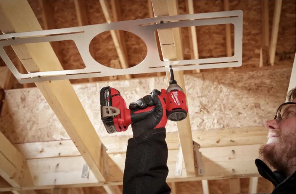 Акумуляторний імпакт, шурупокрут 3650-20 Milwaukee m18