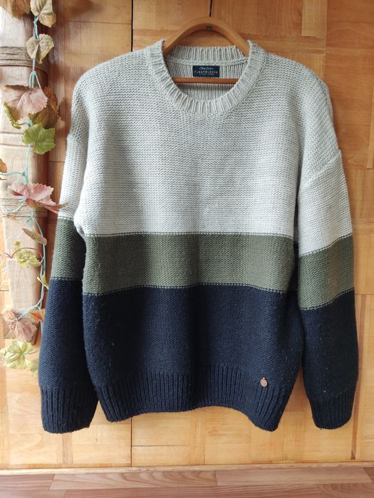 Светр розмір М, оверсайз