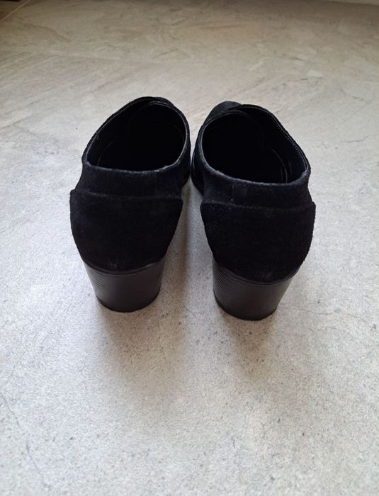 Женские чёрные замшевые туфли, 550 грн.