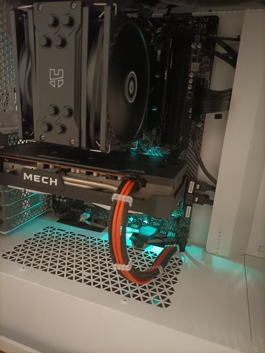 Motherboard MSI Mag B550 Tomahawk